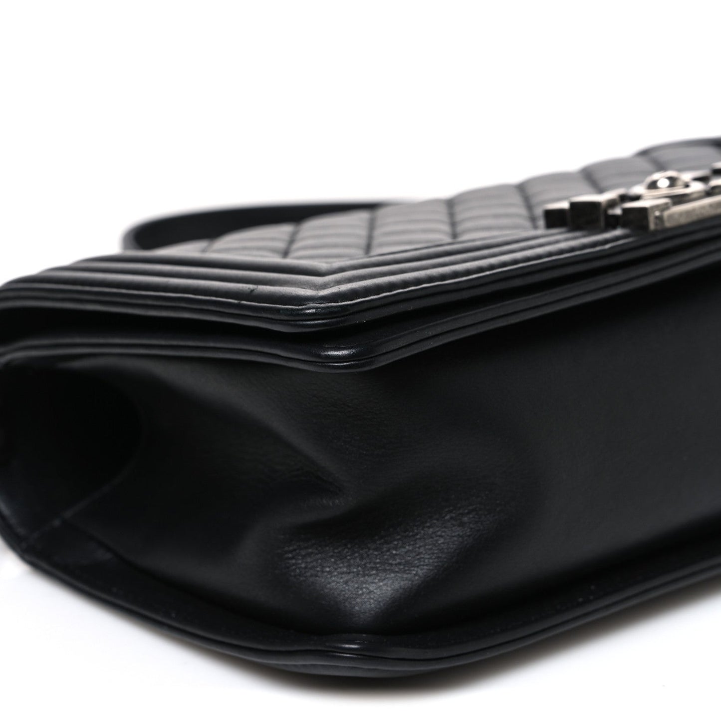 Lambskin Quilted Medium Boy Flap Black