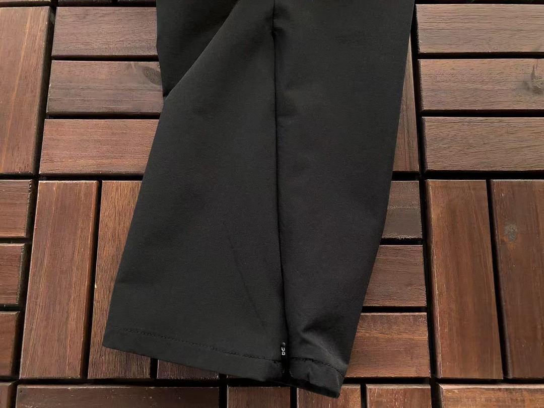 TOP ￥ 249 PANTS ￥ 219 ON RU🔥🔥I🔥G JACKET TROUSERS