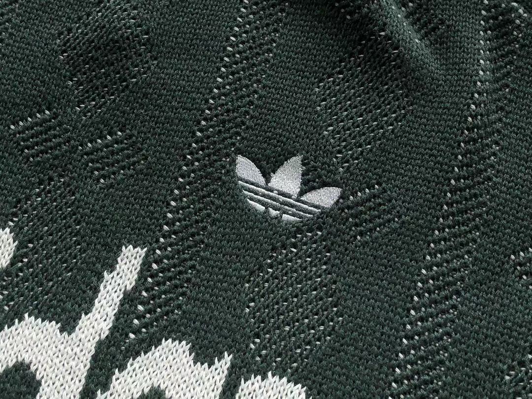 🔥DI🔥AS SWEATER
