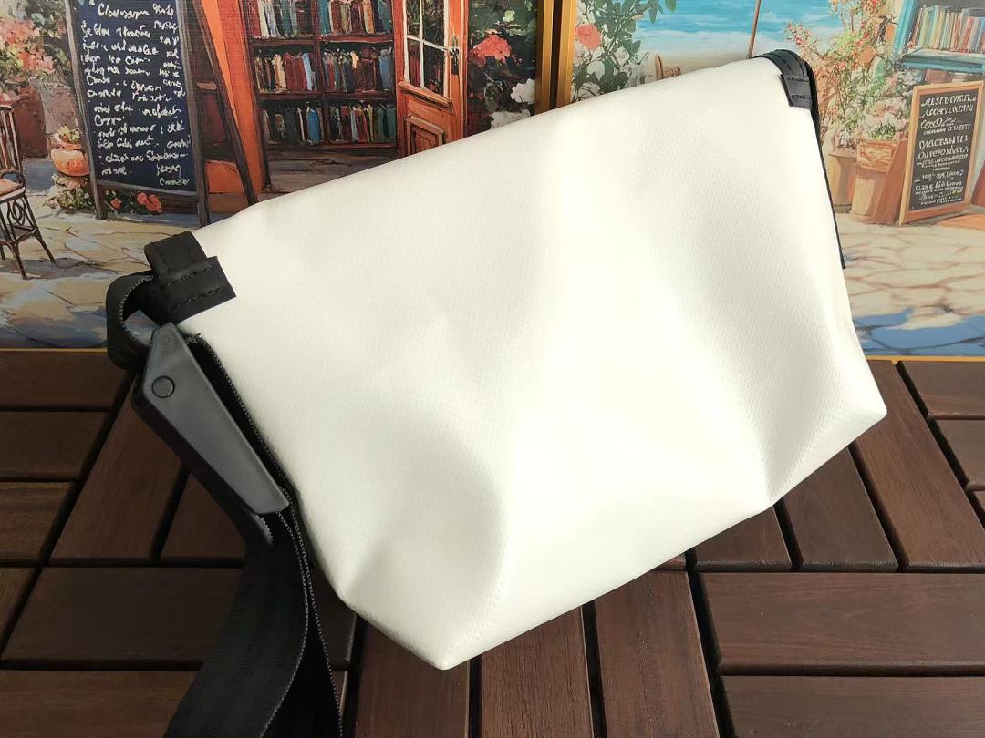 FREITAG 🔥F41 🔥(长30CM宽18CM高9CM）44121497