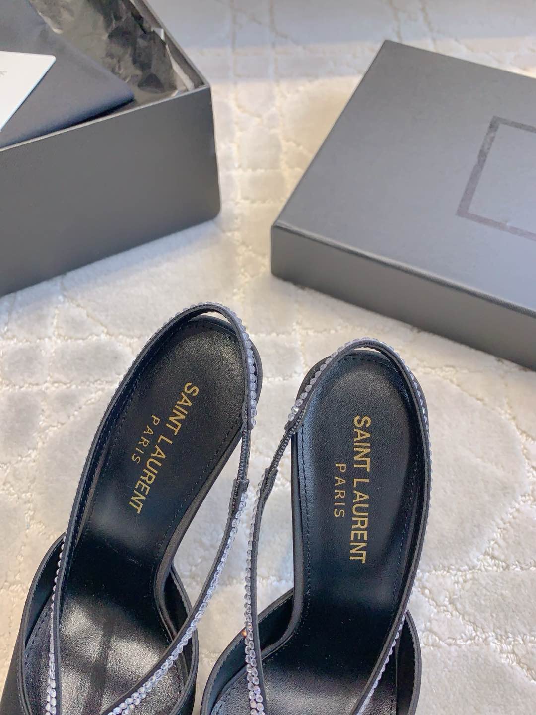 Saint Laurent
