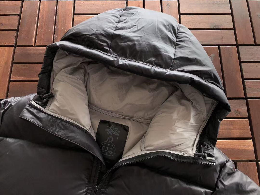 STUSSY DOWN JACKET