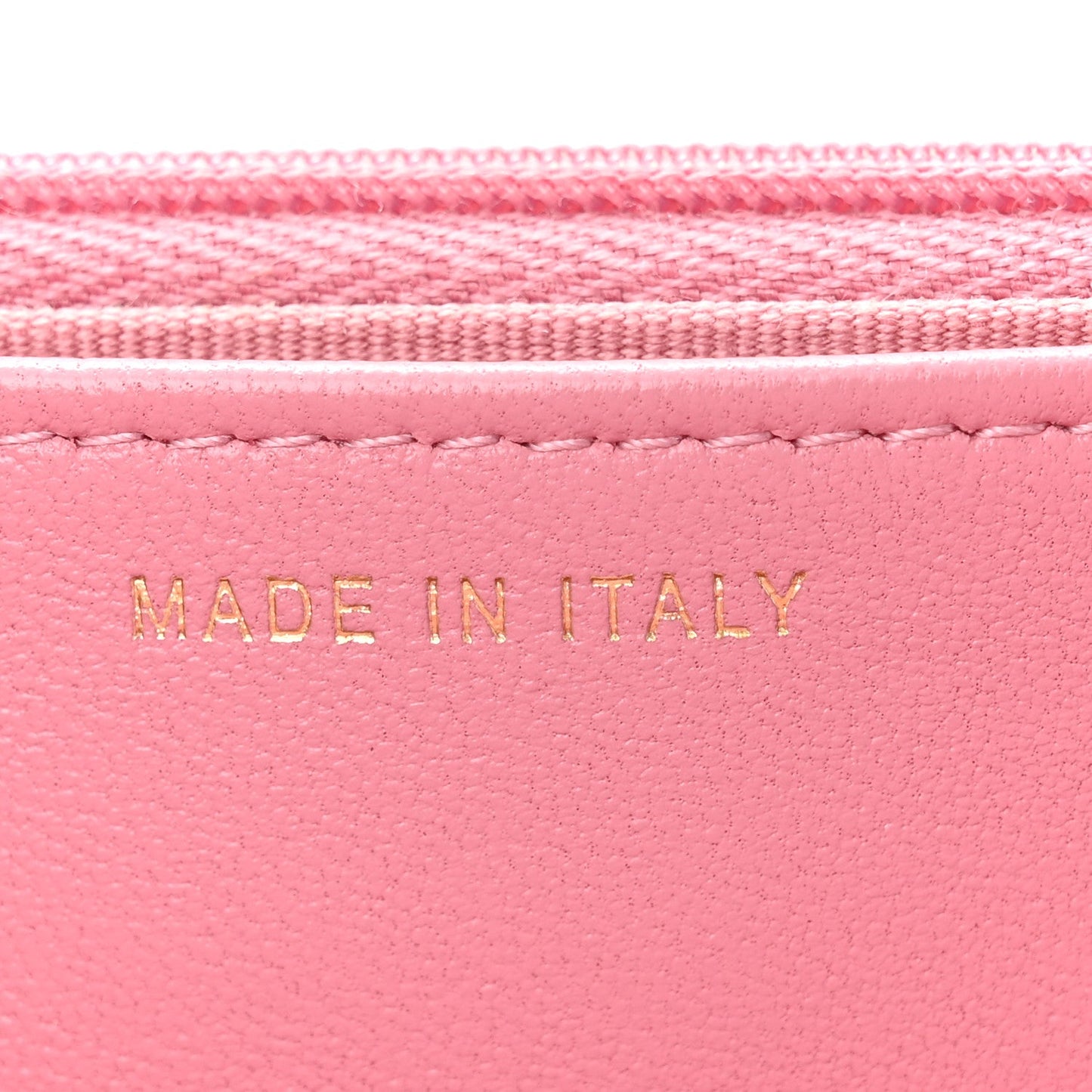 Tweed Quilted Wallet On Chain WOC Pink