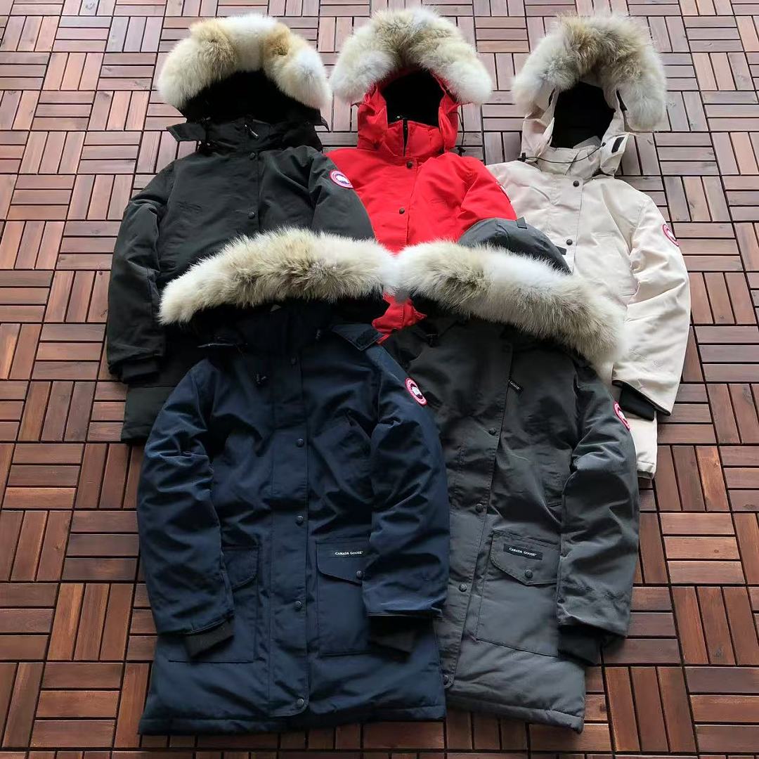 C🔥N🔥🔥A G🔥🔥🔥E WOMAN DOWN JACKET