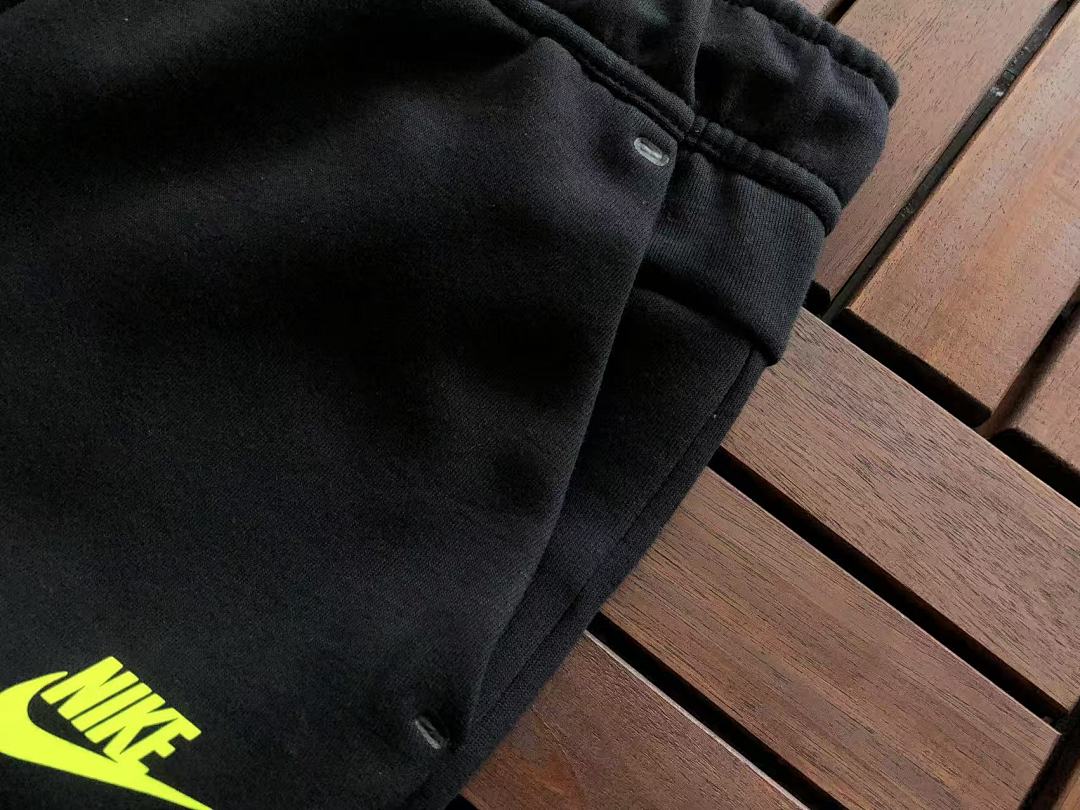TF 2020 DV0537-011zip-up coat DV0538-010pants