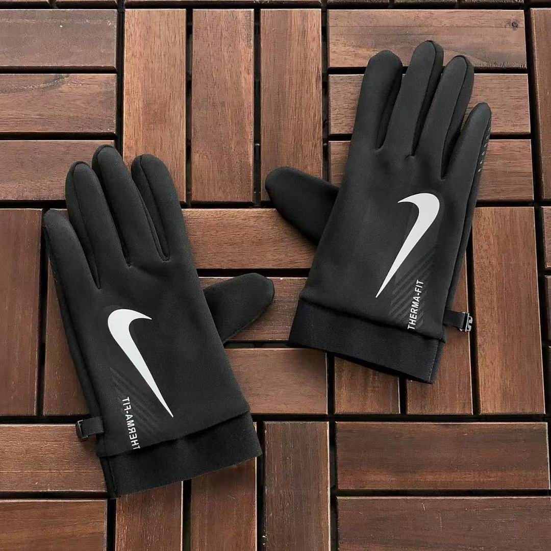 N🔥K🔥GLOVE