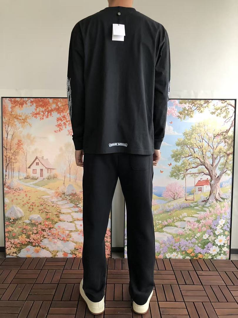 CH🔥OM🔥 HE🔥RTS LONG-SLEEVE