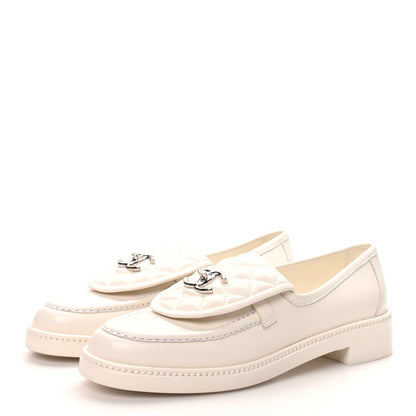 Lambskin Quilted CC Turnlock Loafers 40 White