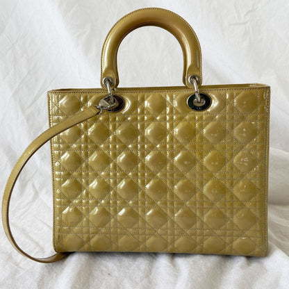 DIOR