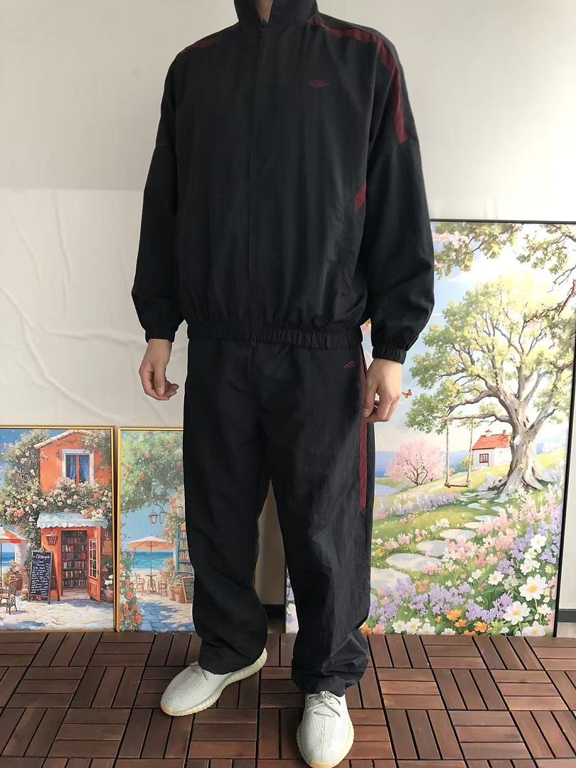 TOP ￥ 185 PANTS ￥ 165 B🔥L🔥🔥🔥IA🔥A JACKET TROUSERS