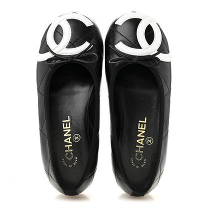 Lambskin Quilted CC Cambon Ballet Flats 36 Black White