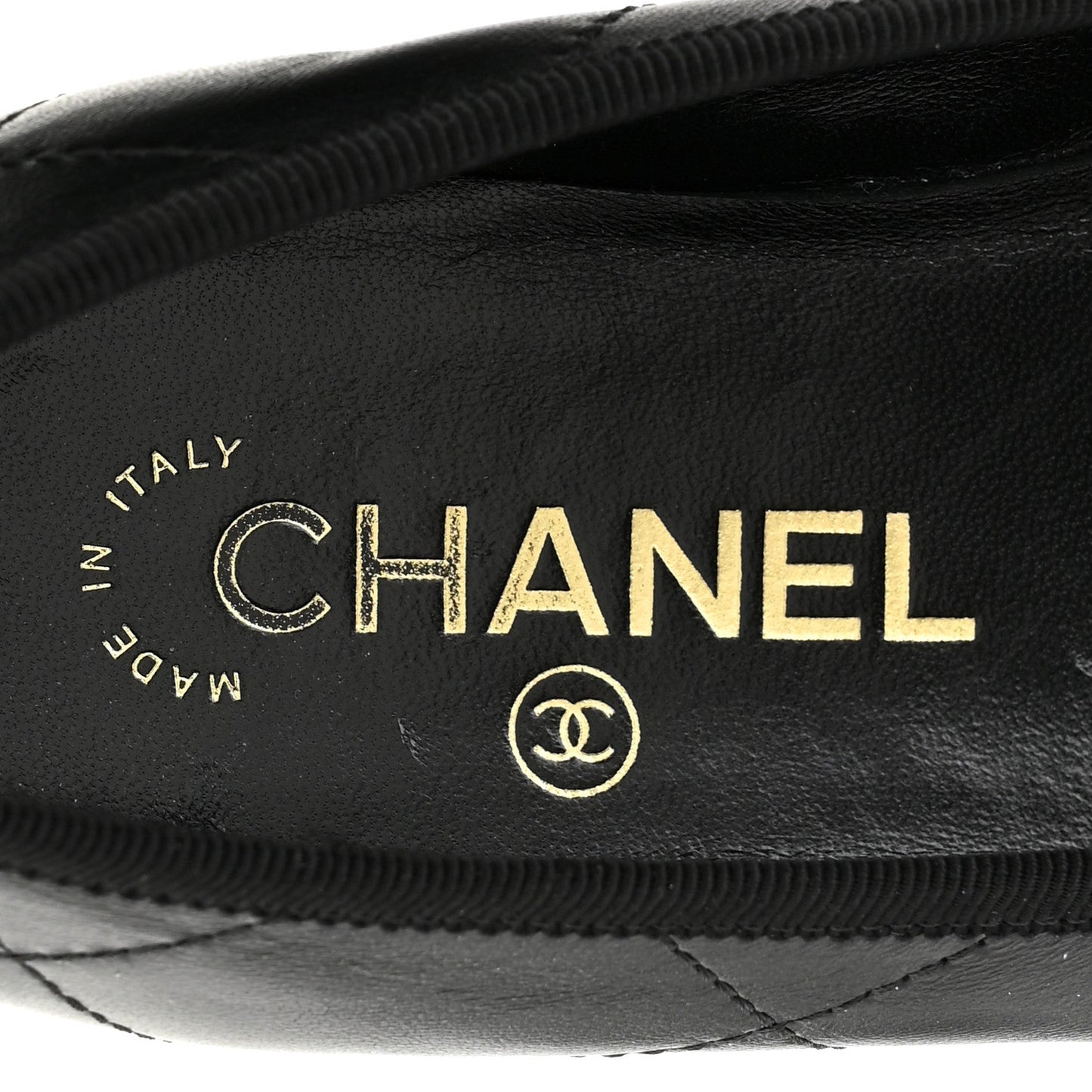 Lambskin Quilted CC Cambon Ballet Flats 36 Black White