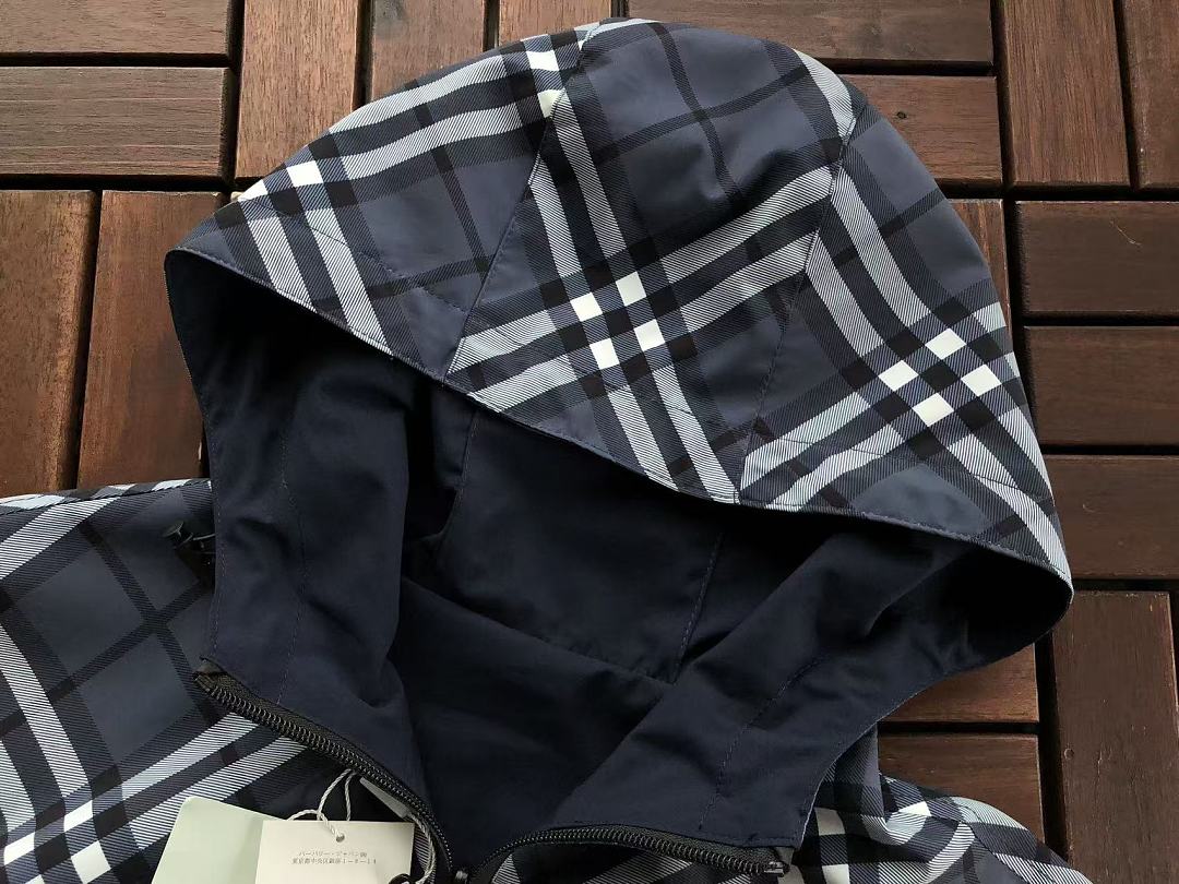 B🔥RB🔥RRY JACKET