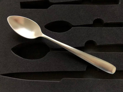 （Food-grade stainless steel material） CUTLERY