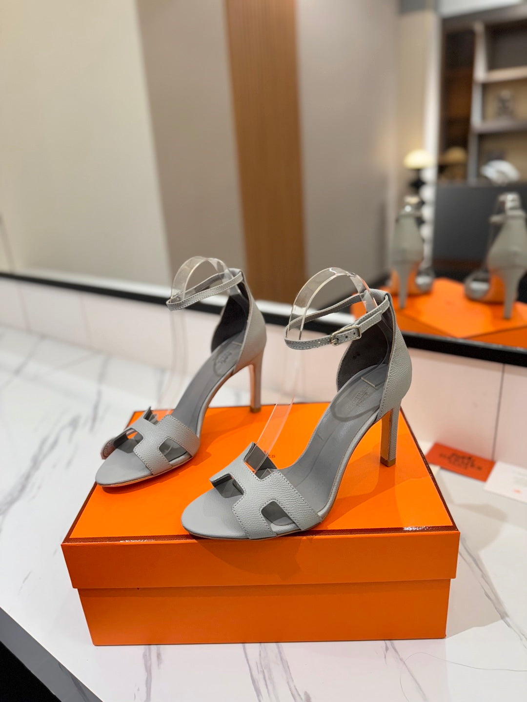 Hermès