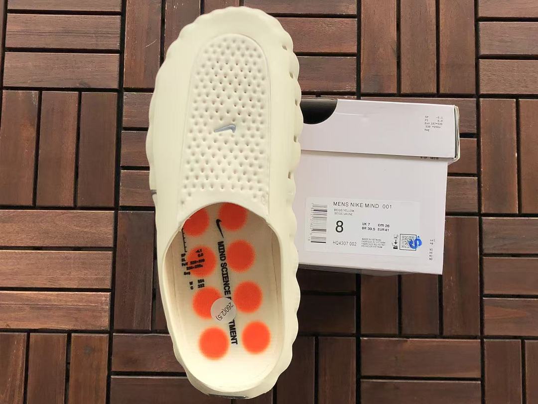 N🔥K🔥 SLIPPERS