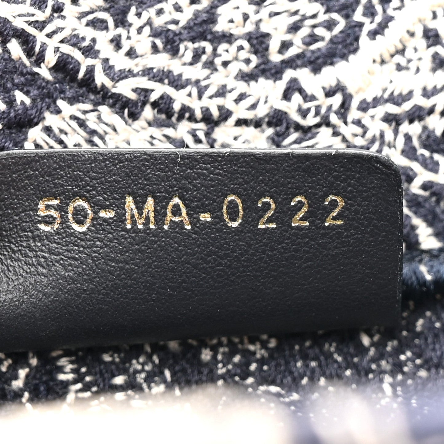 DIOR