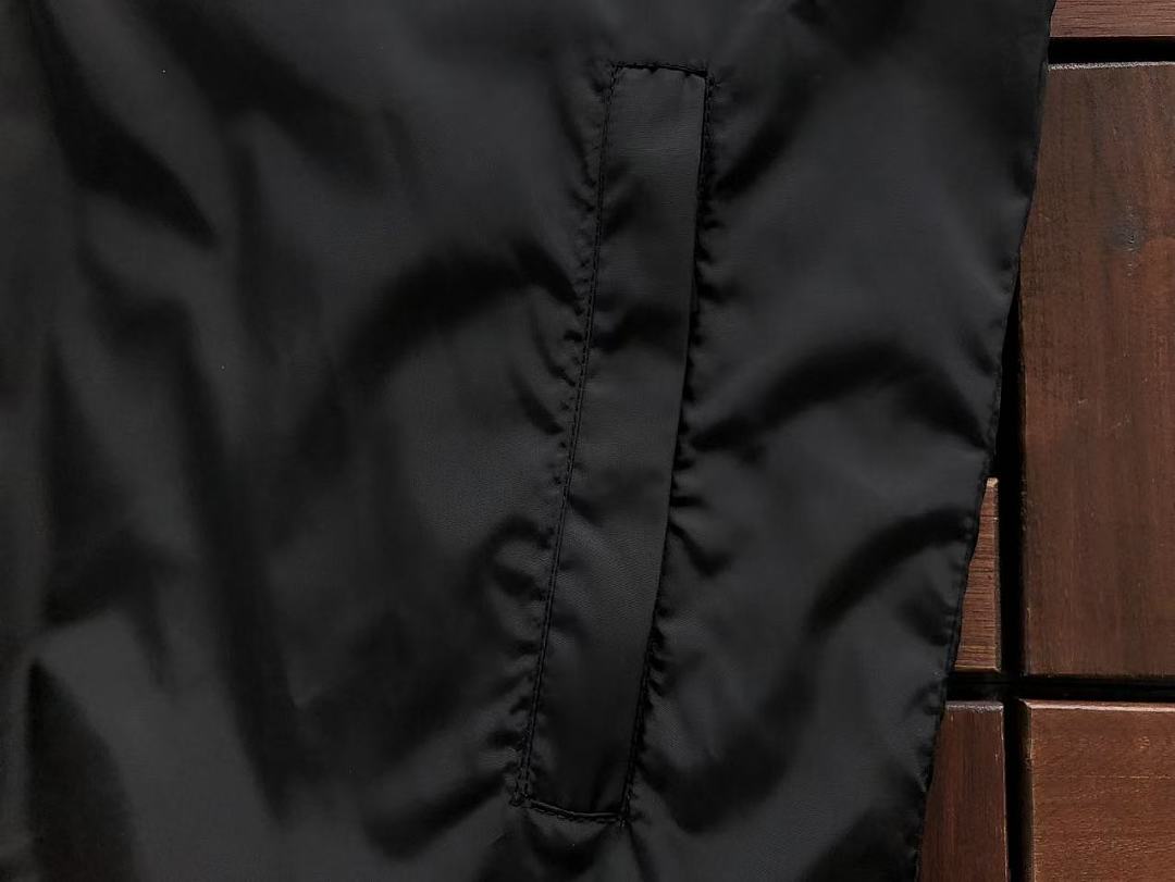 B🔥RB🔥RRY JACKET