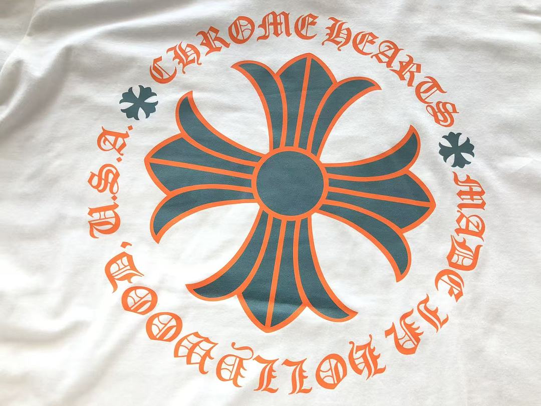 CH🔥OM🔥 HE🔥RTS LONG-SLEEVE