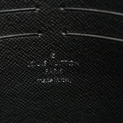 Monogram Eclipse Pochette Voyage MM