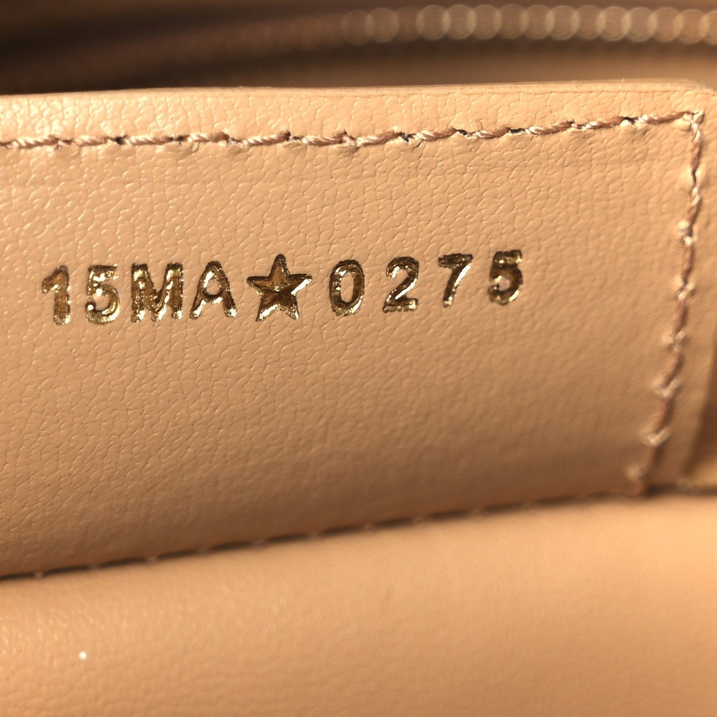 DIOR