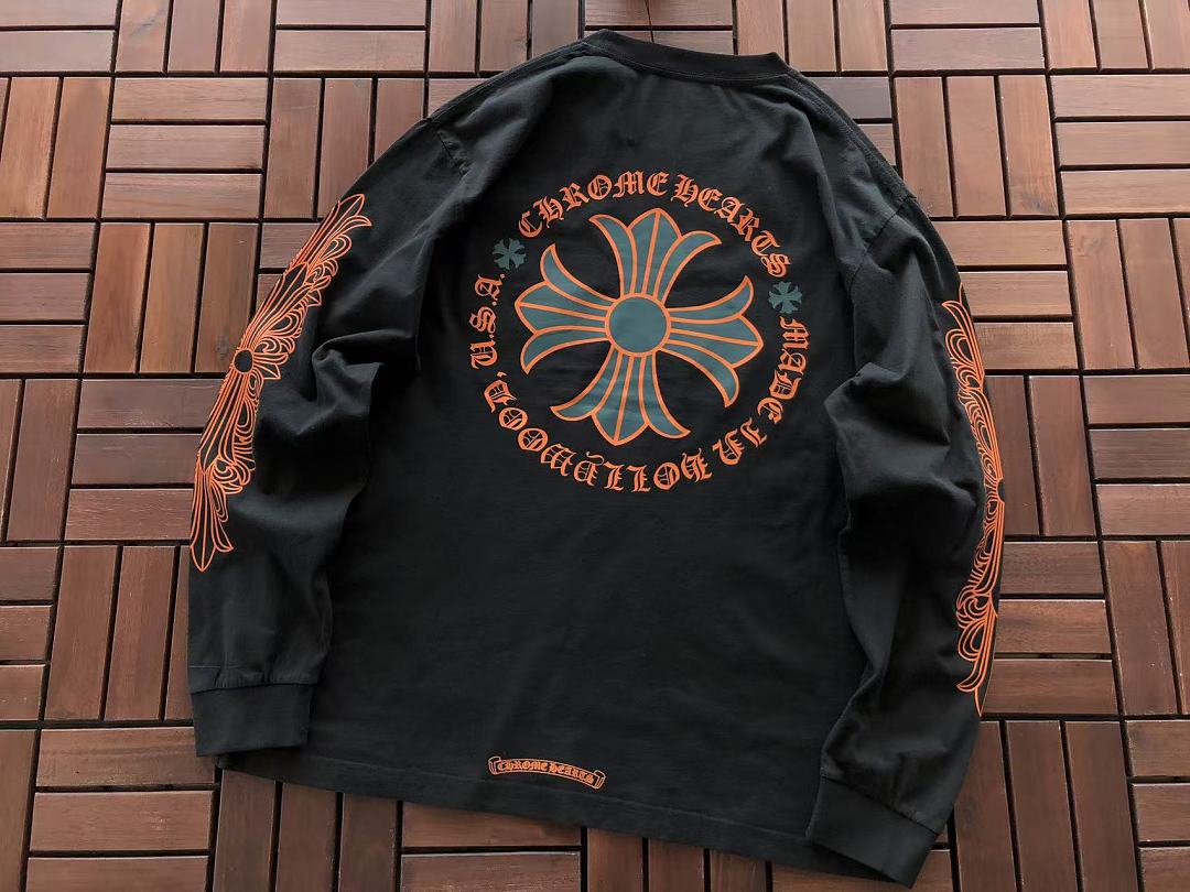 CH🔥OM🔥 HE🔥RTS LONG-SLEEVE