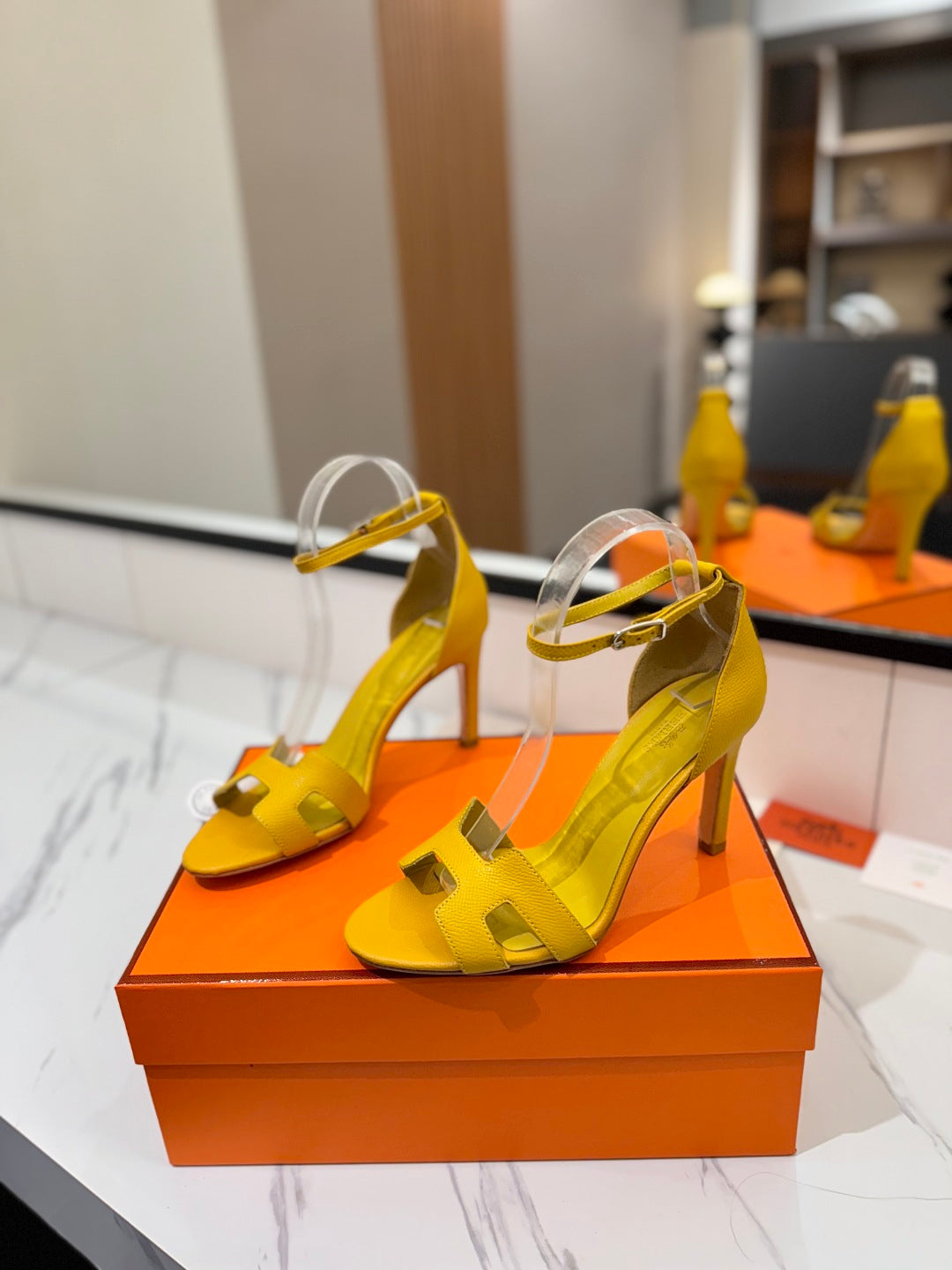 Hermès