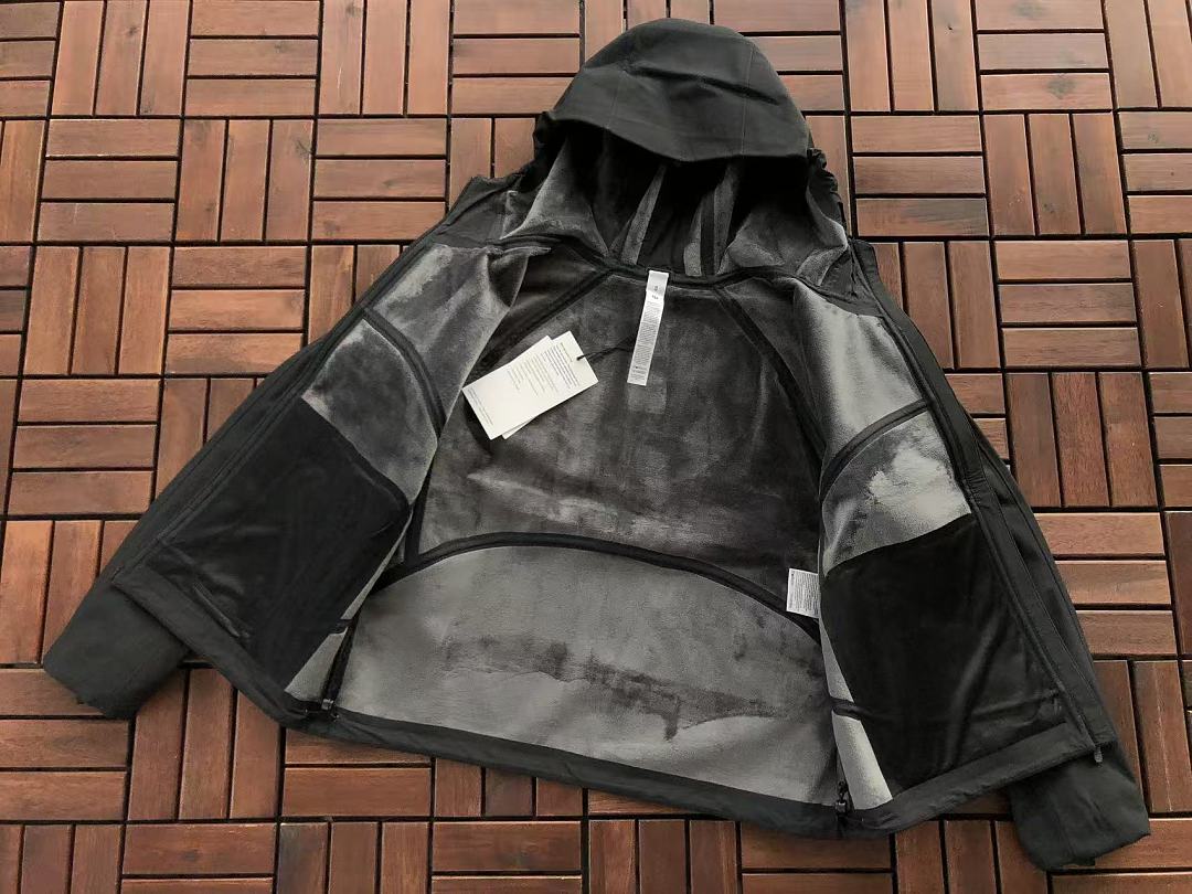 L🔥🔥UL🔥M🔥N JACKET WOMAN
