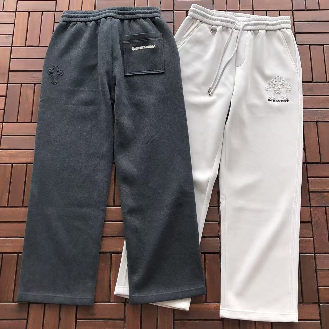 CH🔥OM🔥 HE🔥RTS TROUSERS