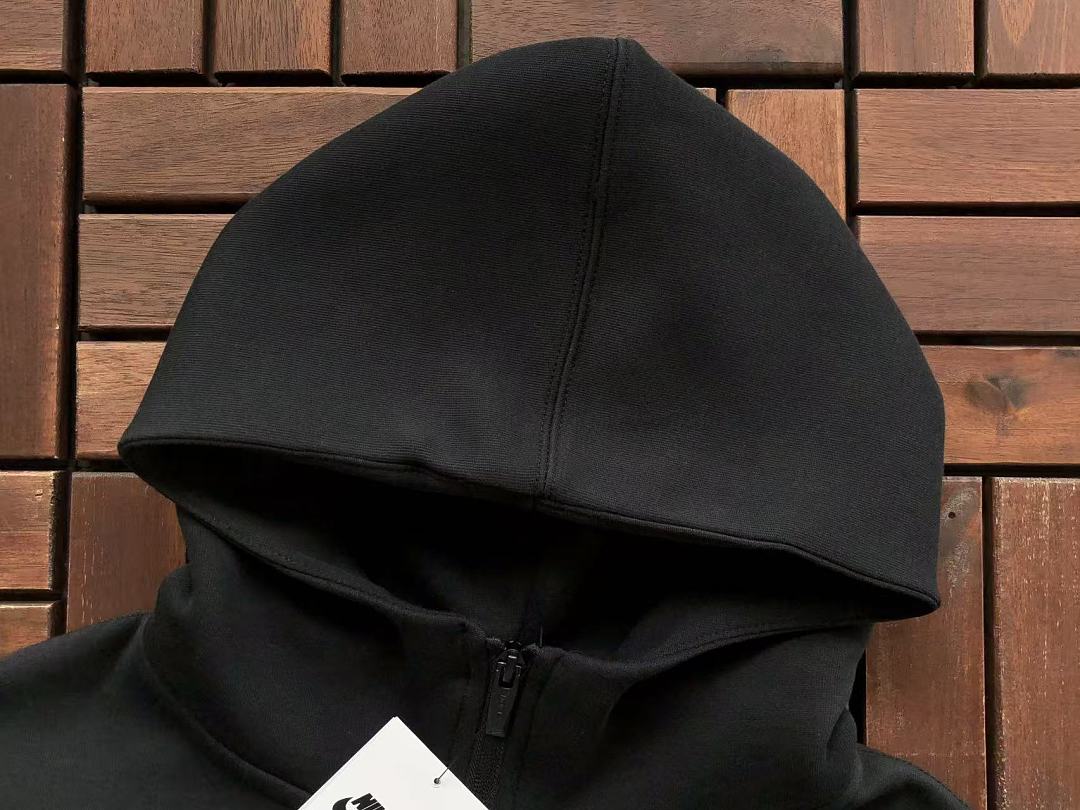 TOP ￥~ 169 PANTS ￥~ 135 N🔥C🔥A & N🔥K🔥HOODIE TROUSERS