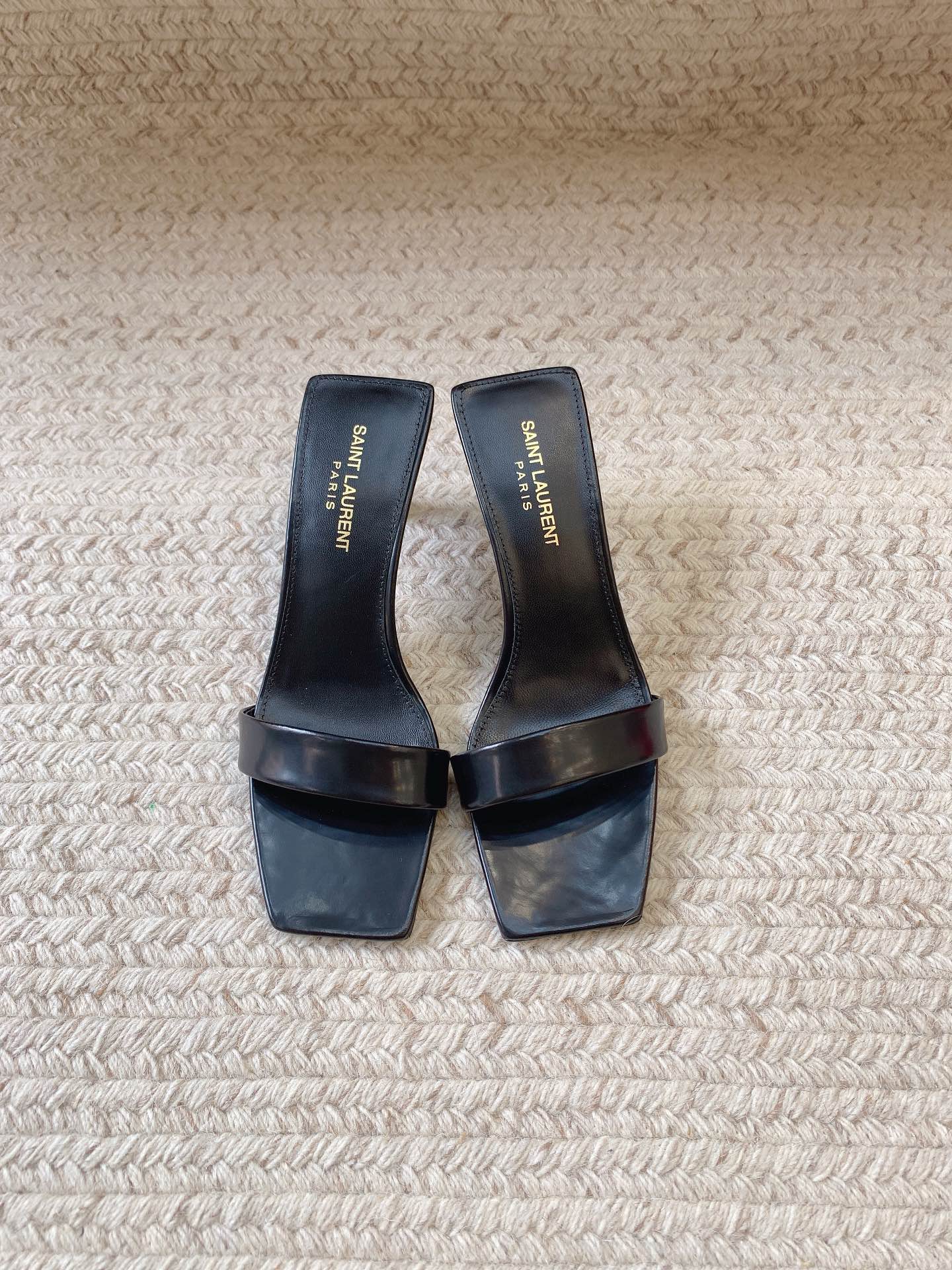 Saint Laurent