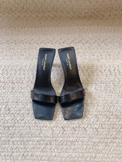 Saint Laurent