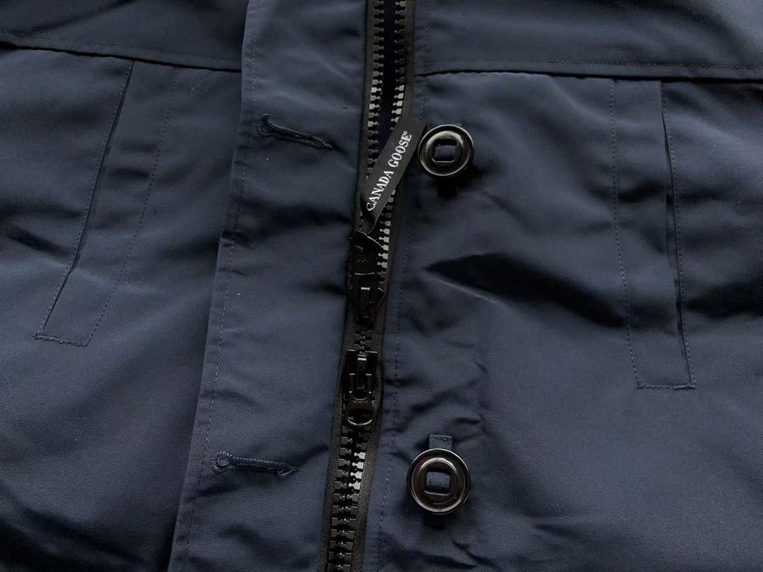 C🔥N🔥🔥A G🔥🔥🔥E DOWN JACKET