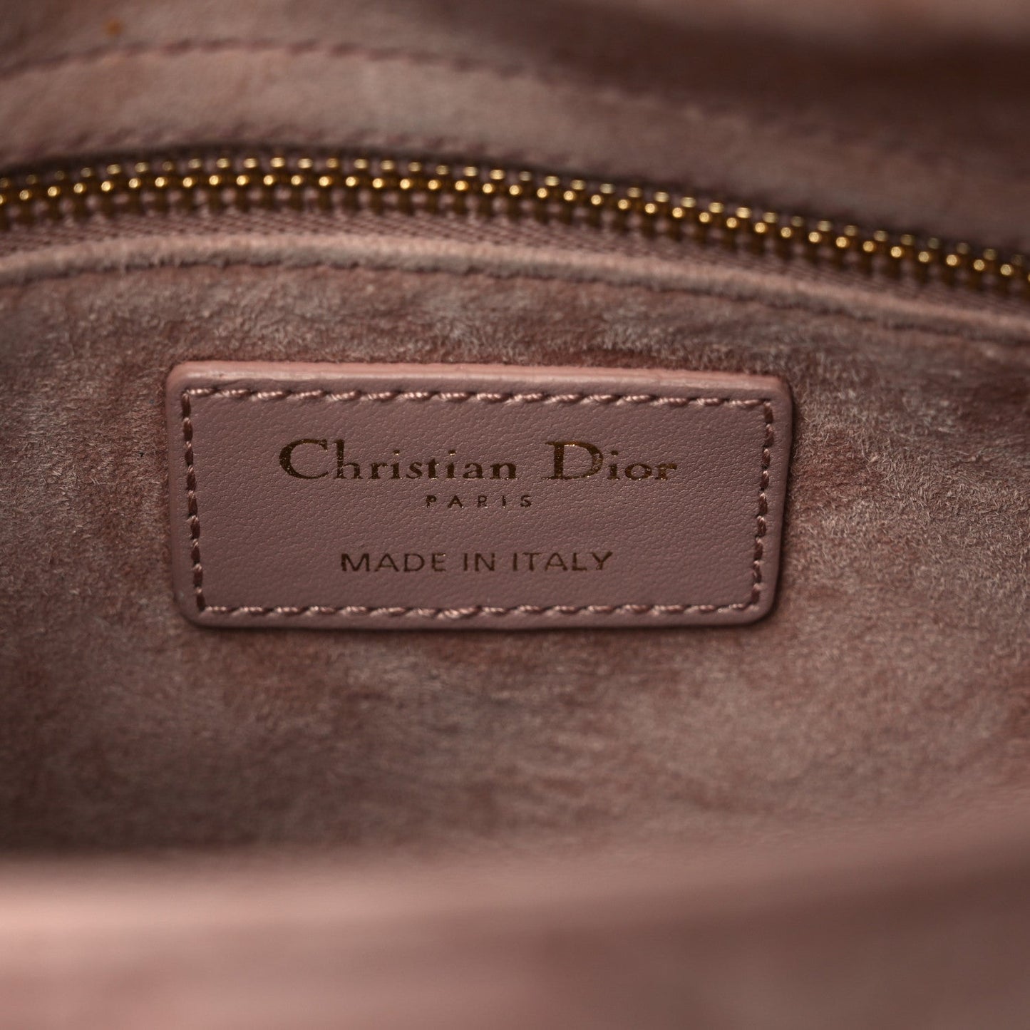 DIOR