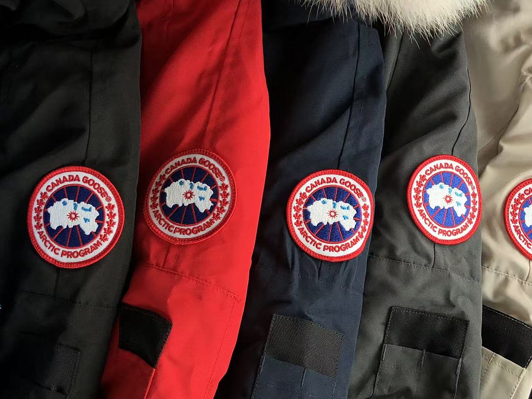 C🔥N🔥🔥A G🔥🔥🔥E DOWN JACKET