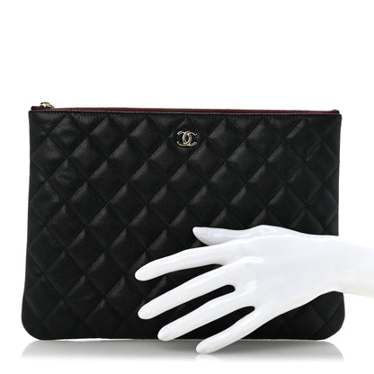 Caviar Quilted Medium Cosmetic Case Black