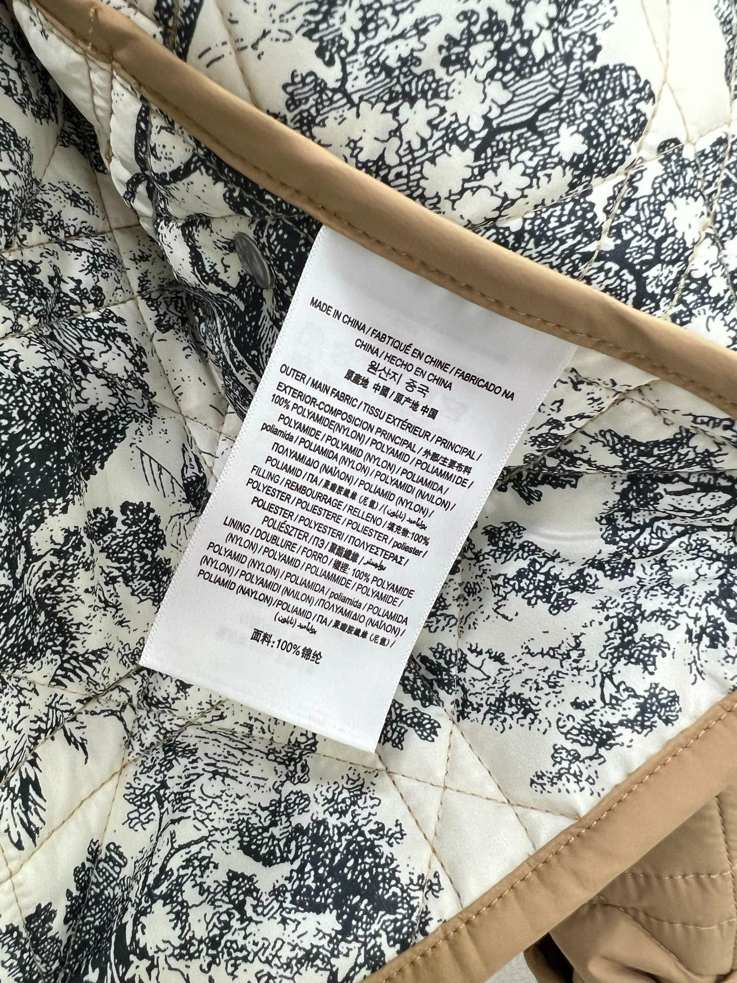 DIOR