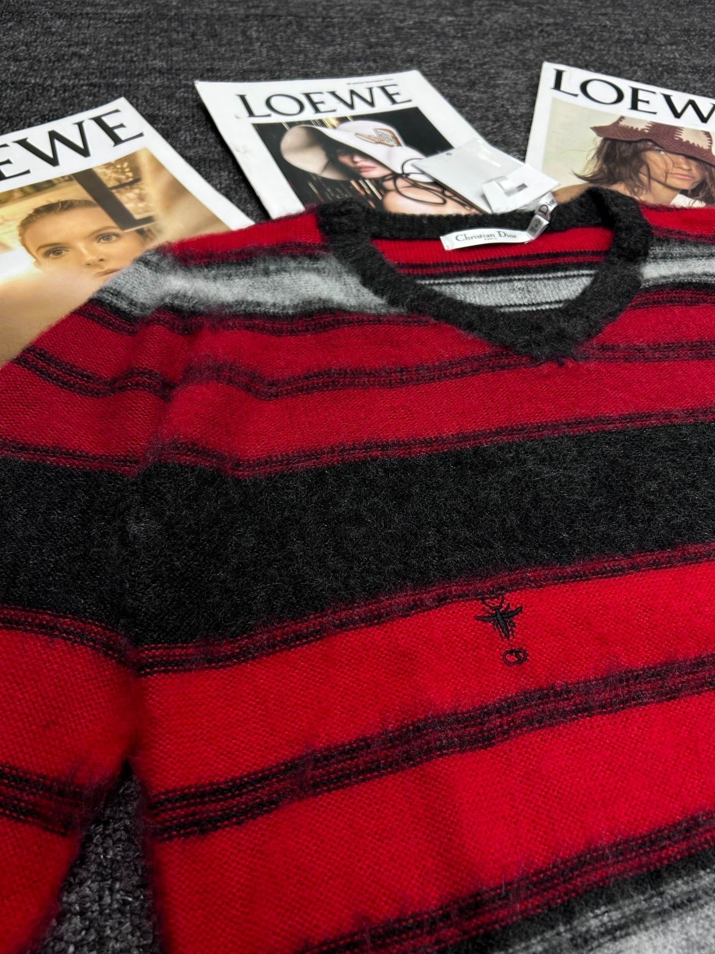 DIOR