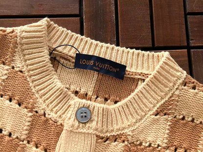 L🔥SWEATER