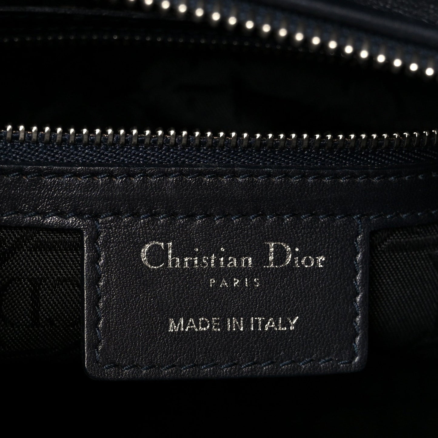 DIOR