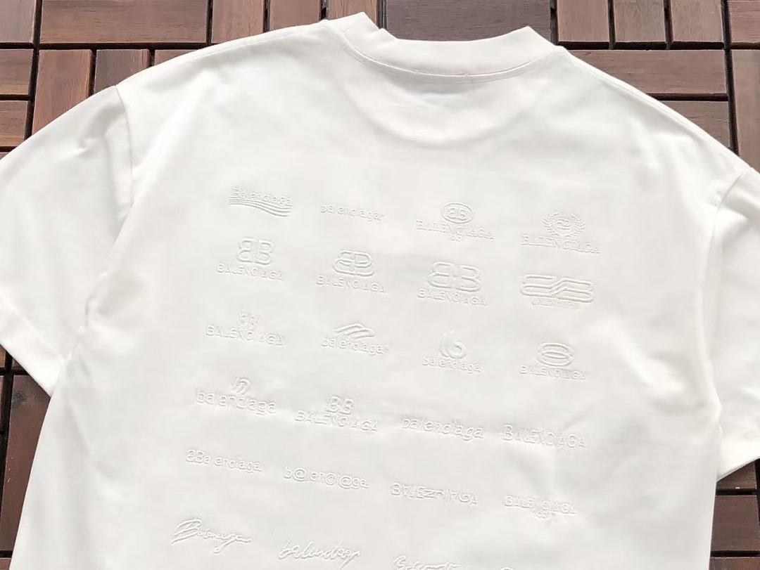 B🔥L🔥🔥🔥IA🔥A T-SHIRT