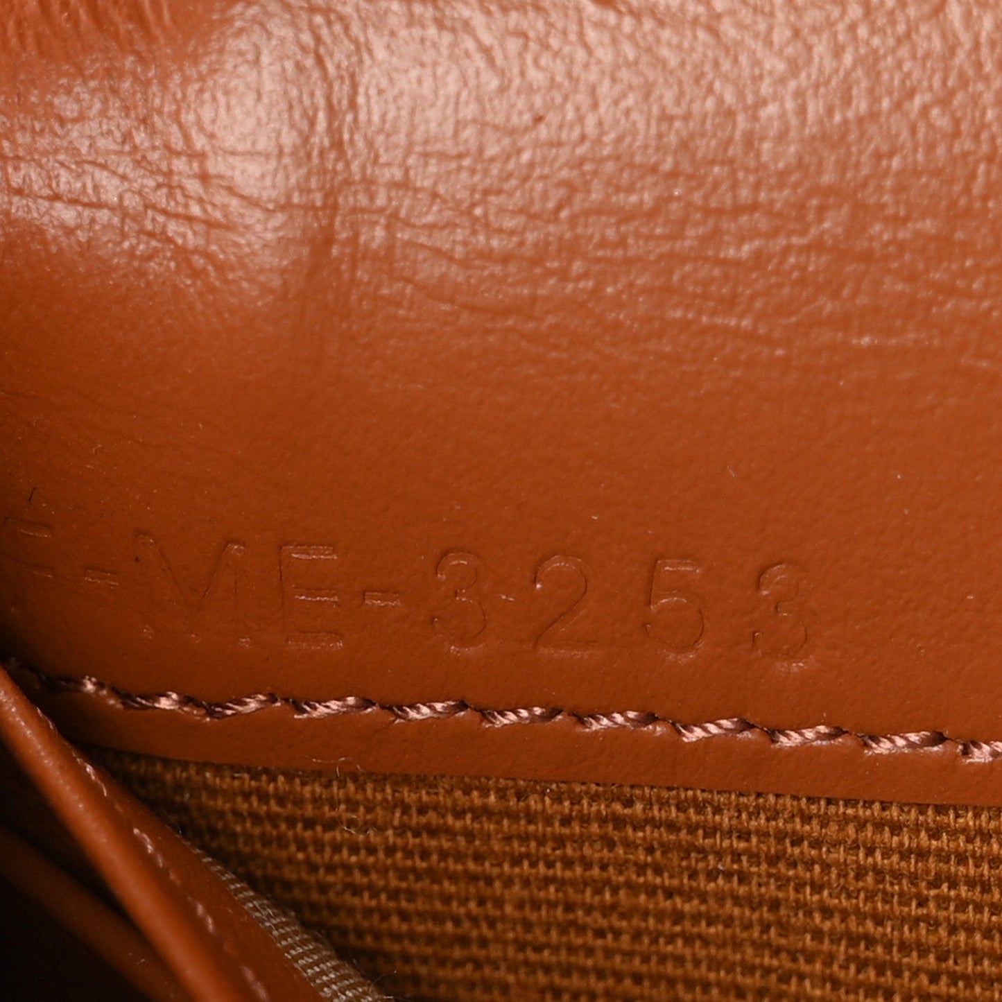 Triomphe Canvas Calfskin Margo Wallet on Chain Tan