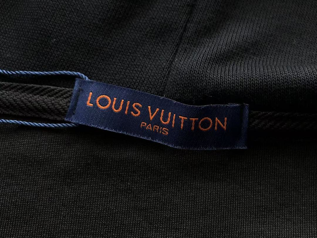 L🔥HOODIE