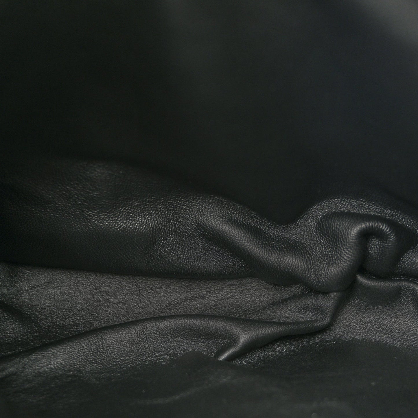 Glossy Calfskin Eelskin Embossed Medium Olivia Hobo Black