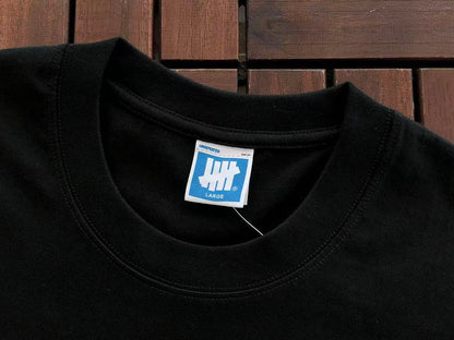 UNDEFEATED T-SHIRT