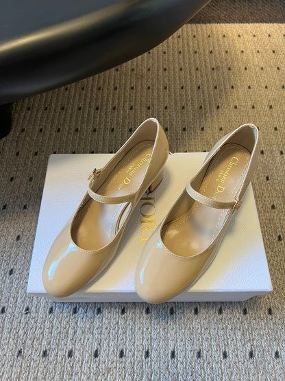 DIOR