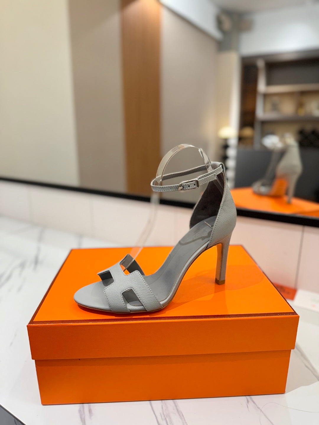 Hermès