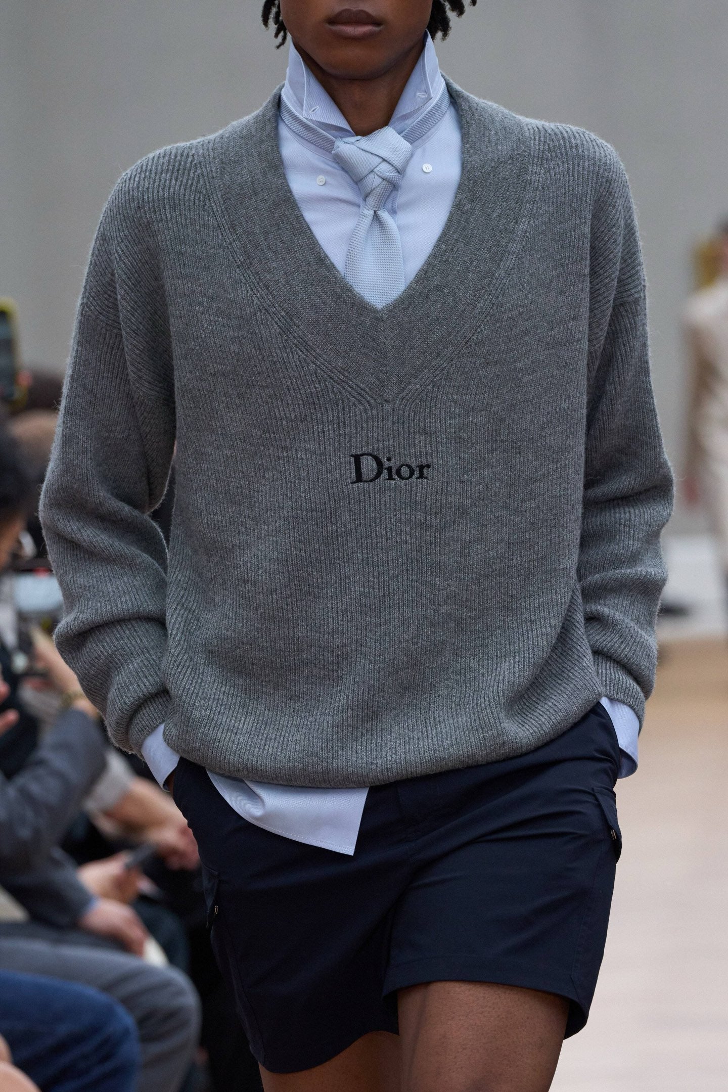 DIOR