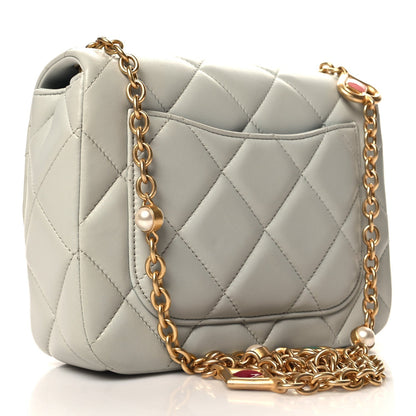 CHANEL