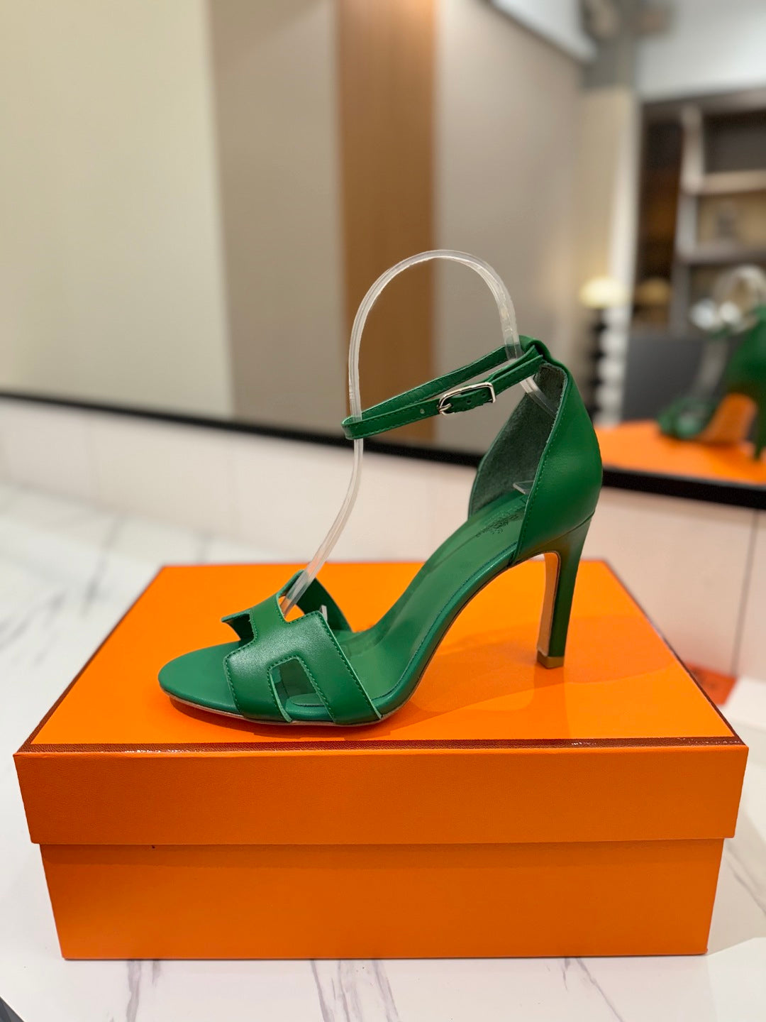 Hermès